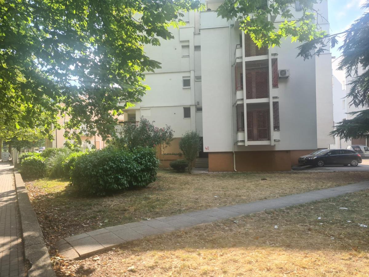 City Mid Mostar Apartment Zewnętrze zdjęcie