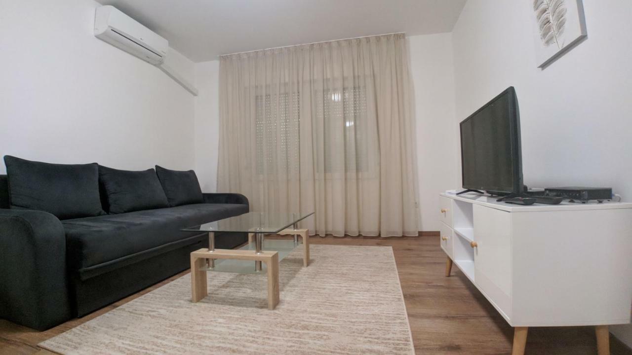 City Mid Mostar Apartment Zewnętrze zdjęcie